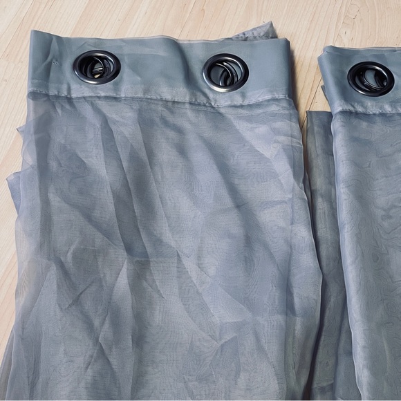 Set of 2 Sheer Gray Silver curtains - Picture 5 of 7